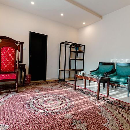 ホテル Vip House ペシャワール エクステリア 写真